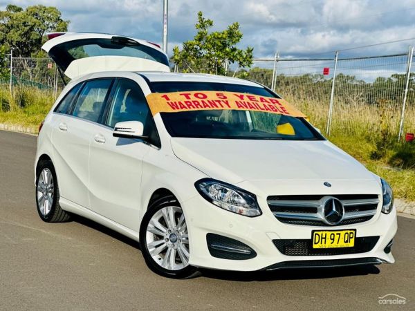 2016 Mercedes-Benz B-Class B180 Auto image