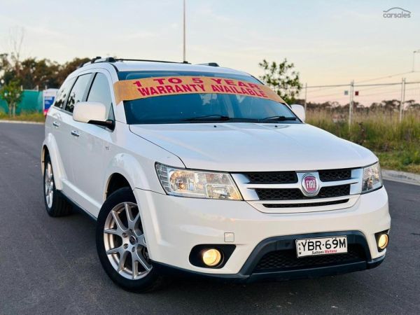2015 Fiat Freemont Lounge Auto MY15 image