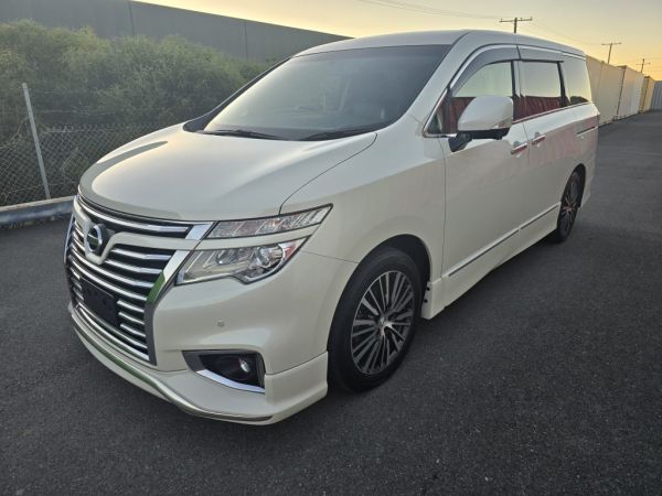 2015 NISSAN ELGRAND HIGHWAY STAR ‘S’ image