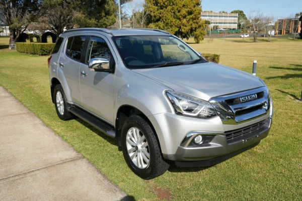 2017 Isuzu MU-X UC MY17 LS-T (4x4) Silver 6 Speed Auto Sequential Wagon image