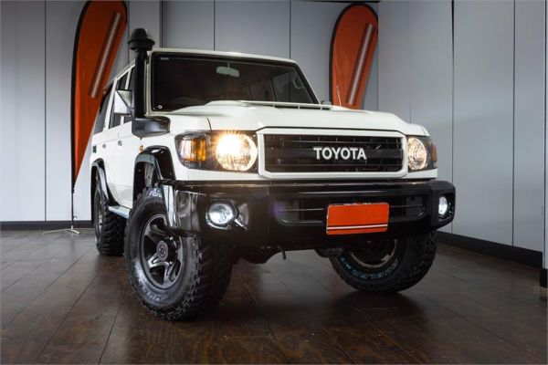 2021 Toyota Landcruiser Wagon VDJ76R 70th Anniversary Special Edition image