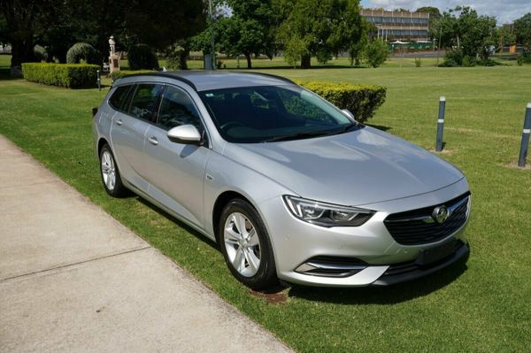 2019 Holden Commodore ZB LT (5Yr) Silver 9 Speed Automatic Sportswagon image