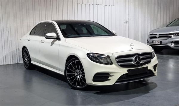 2017 Mercedes-benz E-class Sedan E300 W213 image