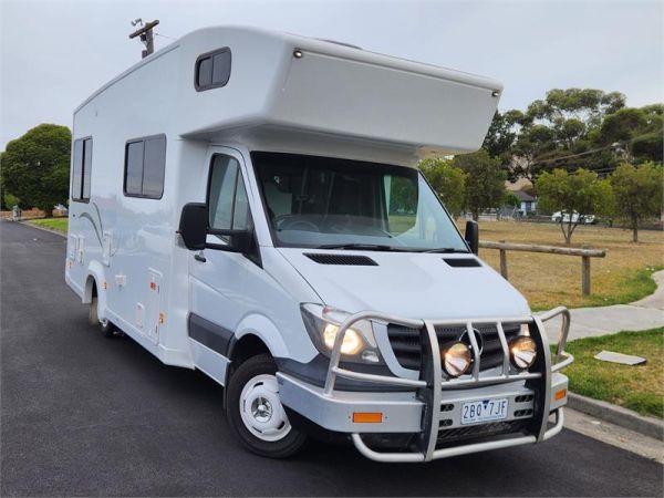2015 Mercedes-benz Sprinter Mobile Caravan 519CDI NCV3 image