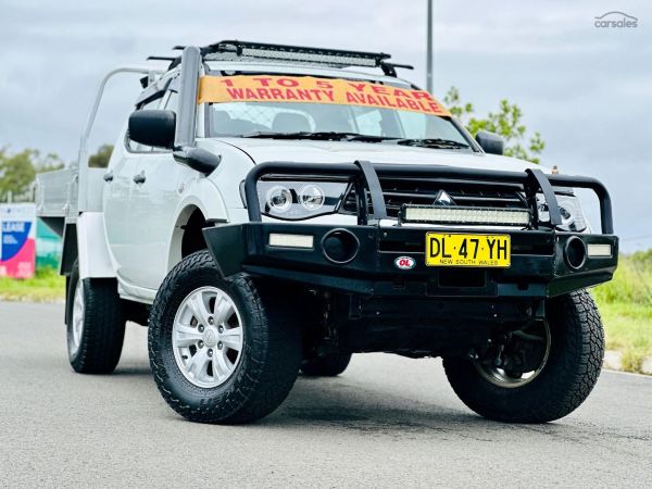 2014 Mitsubishi Triton GLX-R MN Manual 4x4 MY15 Double Cab image