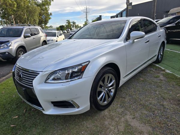 2015 LEXUS LS460 AWD SEDAN image