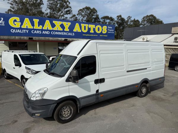 2014 IVECO DAILY LWB/MID  - 5S15 image