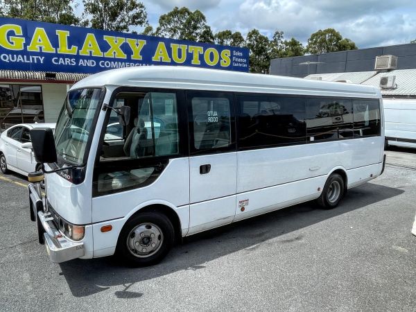 2013 MITSUBISHI FUSO ROSA BE - Automatic Bus image