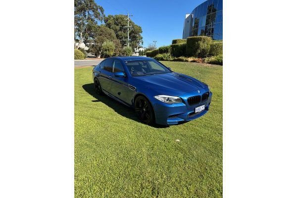 2012 BMW M5  F10 image