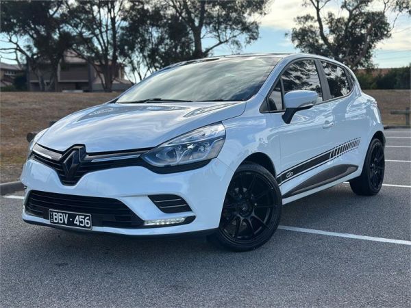 2018 Renault Clio Hatchback Life IV B98 Phase 2 image