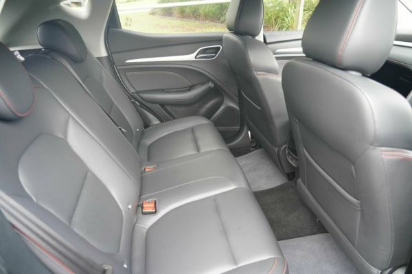 2023 MG ZST MY23 Excite Silver 6 Speed Automatic Wagon image