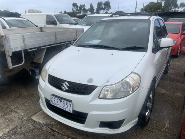 2007 Suzuki SX4 GY White 5 Speed Manual Hatchback image