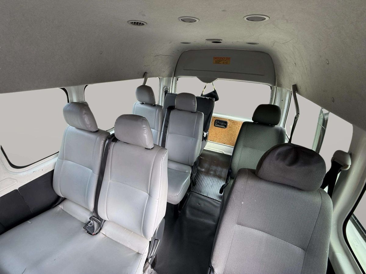 Toyota Hiace 10 Seater Interior Hiace Commuter 14 Seater Toyota
