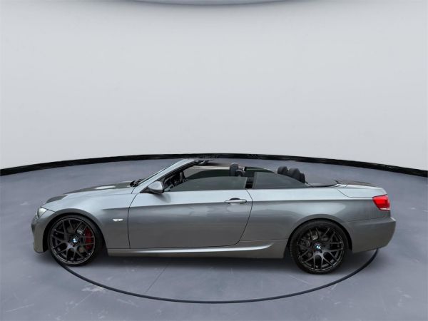 2009 BMW 3 2D CONVERTIBLE E93 MY09 35i image