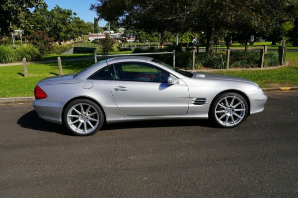 2003 Mercedes-Benz SL500 R230 Silver 5 Speed Automatic Touchshift Convertible image