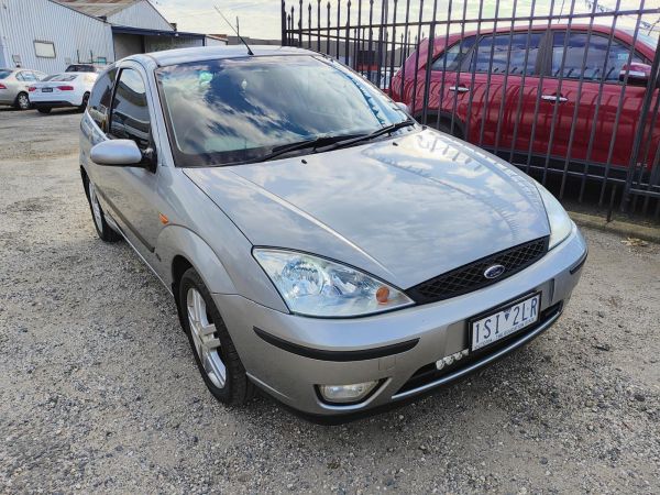 2002 Ford Focus Hatchback LR MY2003 Zetec image