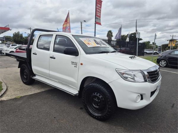 2015 TOYOTA HILUX DUAL C/CHAS KUN26R MY14 SR (4x4) image