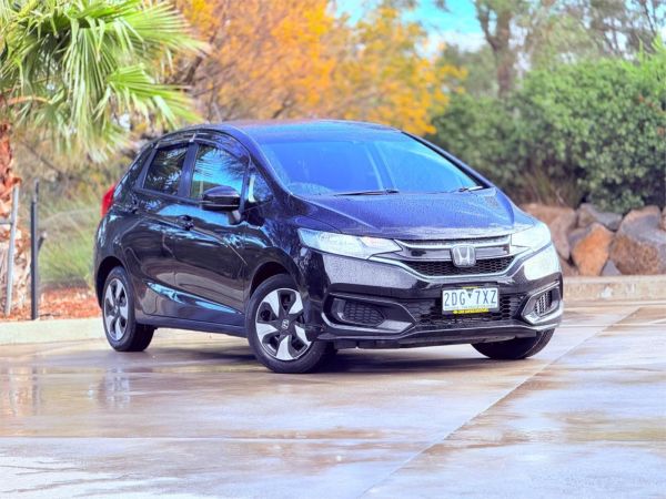 2018 Honda Fit Hatchback image