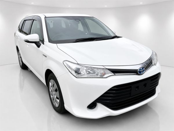 2017 TOYOTA COROLLA 5D WAGON NKE165 FIELDER (HYBRID) image