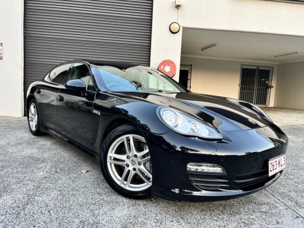 2010 Porsche Panamera Sedan 970 MY11 image