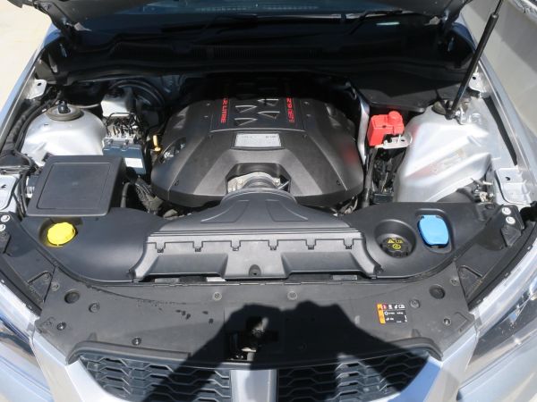2014 HSV CLUBSPORT 4D WAGON GEN F MY15 R8 TOURER image