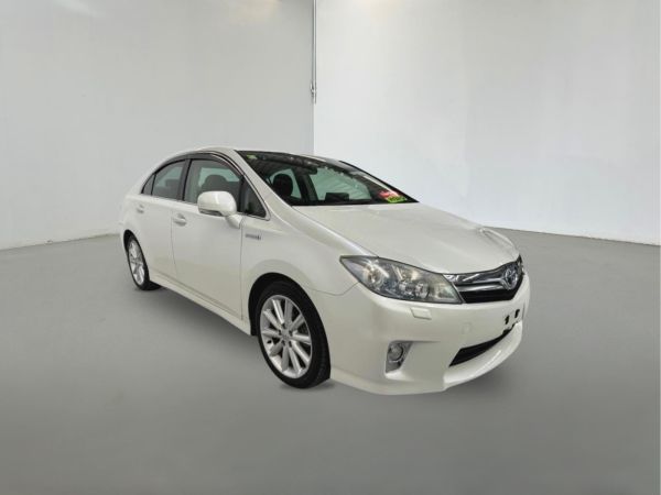 2010 Toyota Sai Sedan AZK10 image