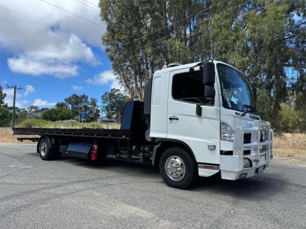 2014 HINO 500 Tilt Tray FD7J FD1124 LWB AIR image