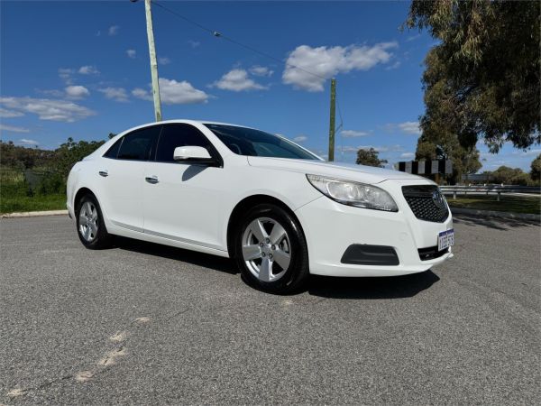 2016 HOLDEN MALIBU 4D SEDAN EM MY15 CD