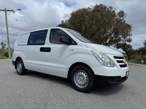 2016 HYUNDAI iLOAD 4D VAN TQ SERIES 2 (TQ3) CREW image