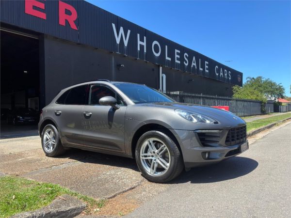 2014 Porsche Macan Wagon 95B MY15 S Diesel image