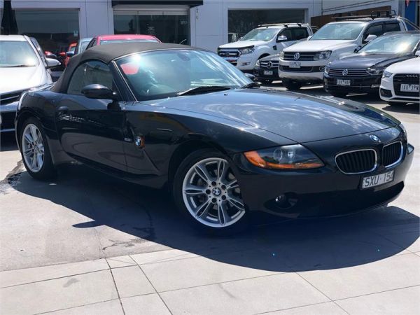2003 BMW Z4 2D ROADSTER E85 2.5i image