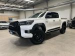 Image for 2016 TOYOTA HILUX DUAL CAB UTILITY GUN126R SR (4x4)