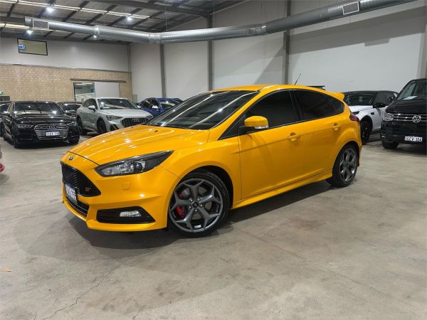 2016 FORD FOCUS 5D HATCHBACK LZ ST2 image