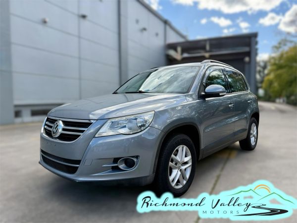 2009 VOLKSWAGEN TIGUAN 4D WAGON 5NC MY09 125 TSI image