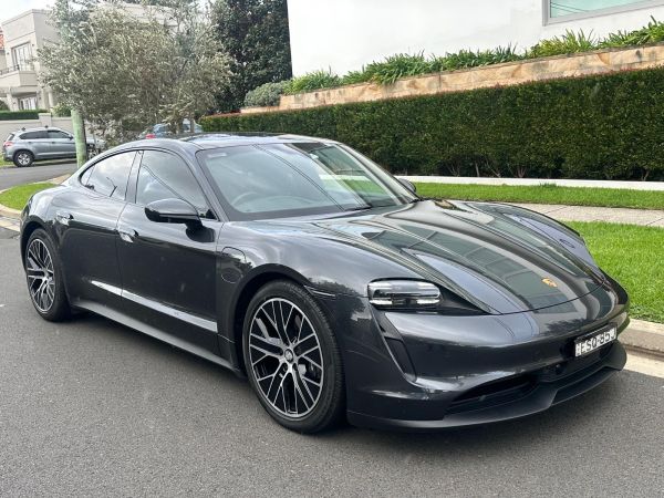 2022 PORSCHE TAYCAN 4D COUPE Y1A MY22 image