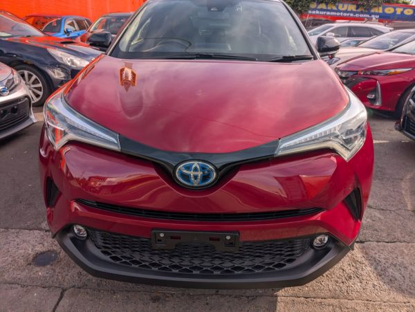 2018 TOYOTA C-HR (2WD) image