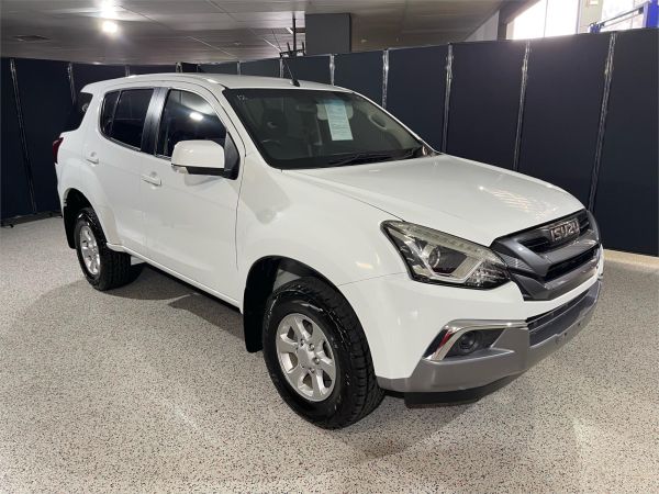 2020 ISUZU MU-X 4D WAGON UC MY19 LS-M (4x2) image
