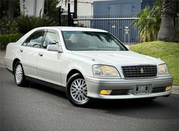 1999 Toyota Crown Sedan JZS171 Royal Saloon image