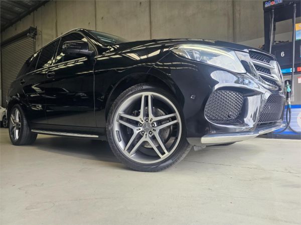 2015 Mercedes-Benz GLE-Class Wagon W166 GLE350 d image