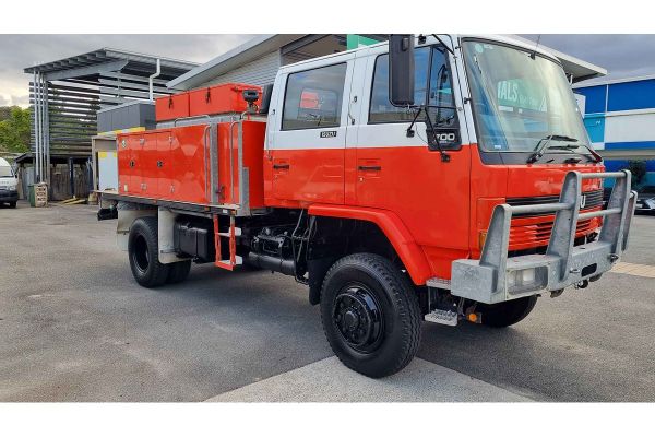 1993 Isuzu FTS 4X4 CREW CAB image