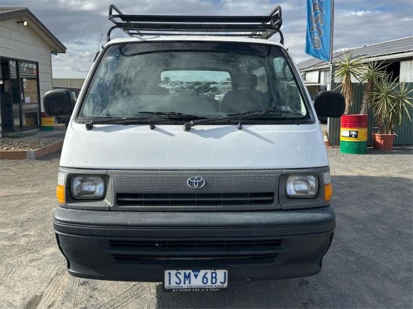 1996 TOYOTA HIACE 4D VAN RZH103R image