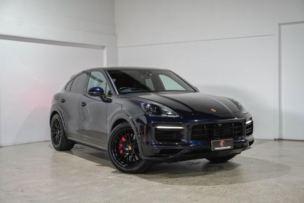 2021 PORSCHE CAYENNE 4D COUPE 9YB MY22 GTS image