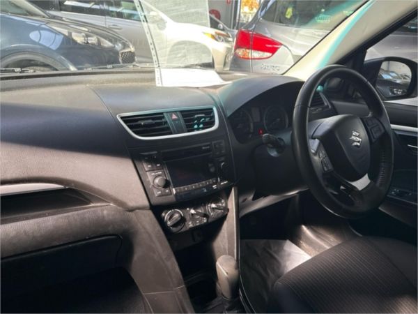 2015 SUZUKI SWIFT 5D HATCHBACK FZ GL image