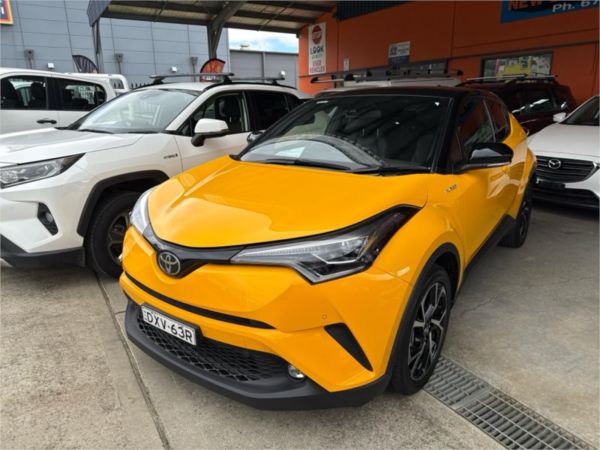 2018 TOYOTA C-HR 4D WAGON NGX10R UPDATE KOBA (2WD) image