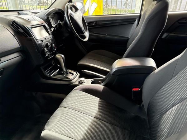 2018 ISUZU D-MAX CREW C/CHAS TF MY18 SX (4x4) image