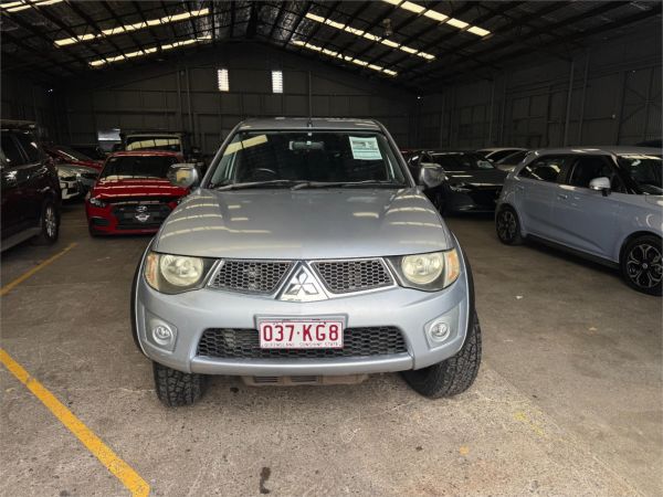 2013 MITSUBISHI TRITON DOUBLE CAB UTILITY MN MY14 GLX-R (4x4) image