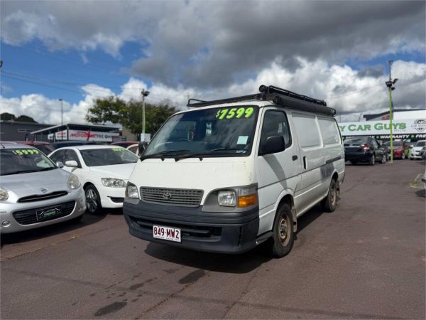 2000 TOYOTA HIACE 4D LONG VAN RZH113R image