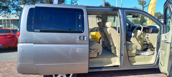 2009 NISSAN ELGRAND E51 RIDER AUTECH 7 seats image