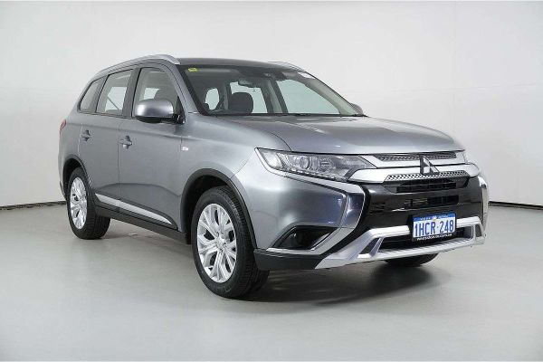 2020 Mitsubishi OUTLANDER ES 7 SEAT (AWD) ZL MY20 image