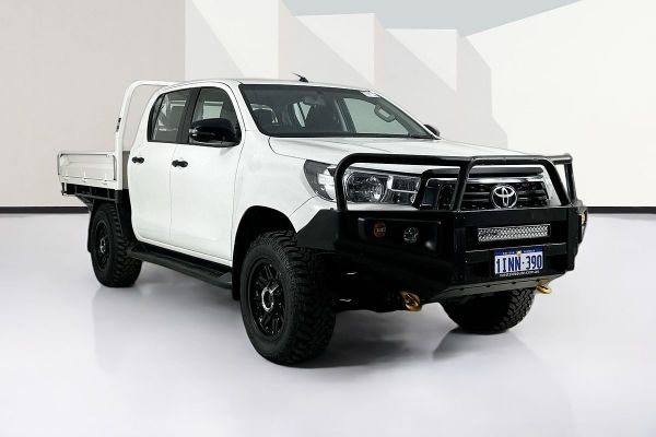 2019 Toyota HILUX SR (4x4) GUN126R MY19 4X4 image